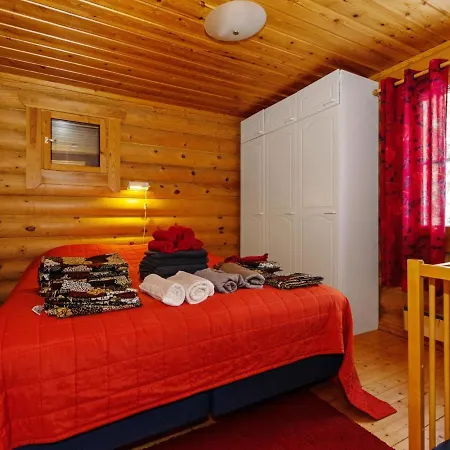 Ukonmaja A Paritalo By Interhome